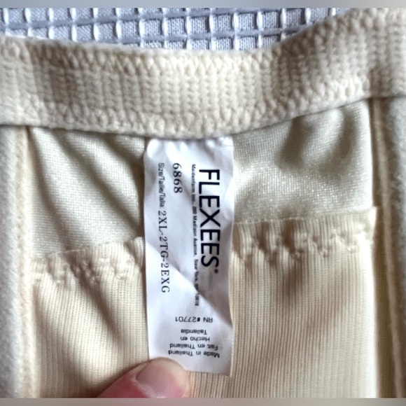 Flexees by Maidenform Cream Waist Nipper Firm Control Shapewear Size 2XL - Picture 11 of 15